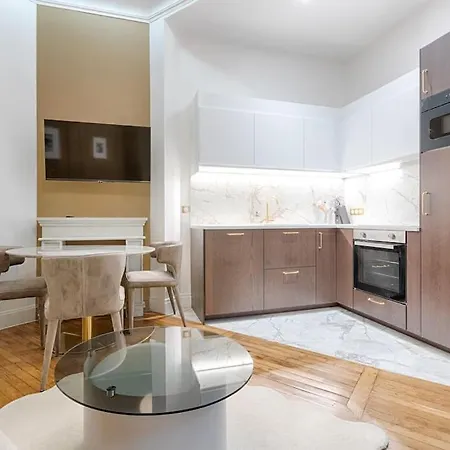 Mykeypers Luxury Parisian Flat - Heart Of Apartment Paris