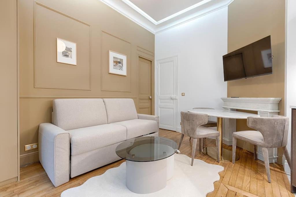 Mykeypers Luxury Parisian Flat - Heart Of Parigi
