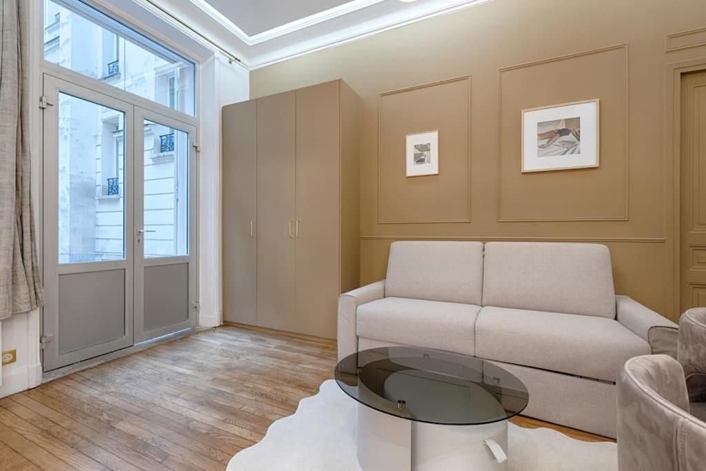 Mykeypers Luxury Parisian Flat - Heart Of Parigi